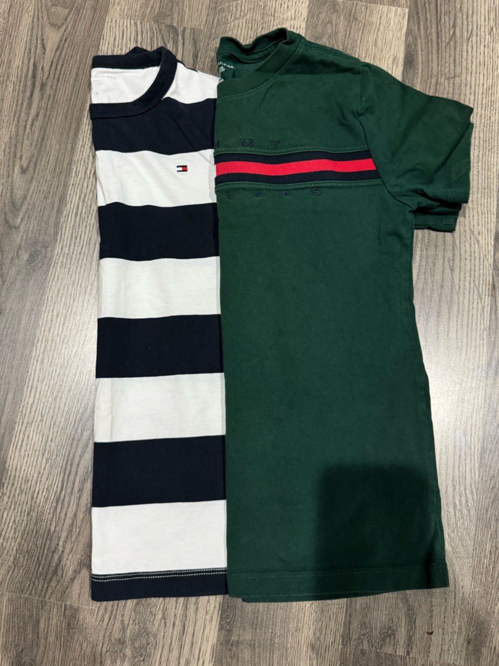 Tommy Hilfiger Green Polo & Navy White Striped Tee Set